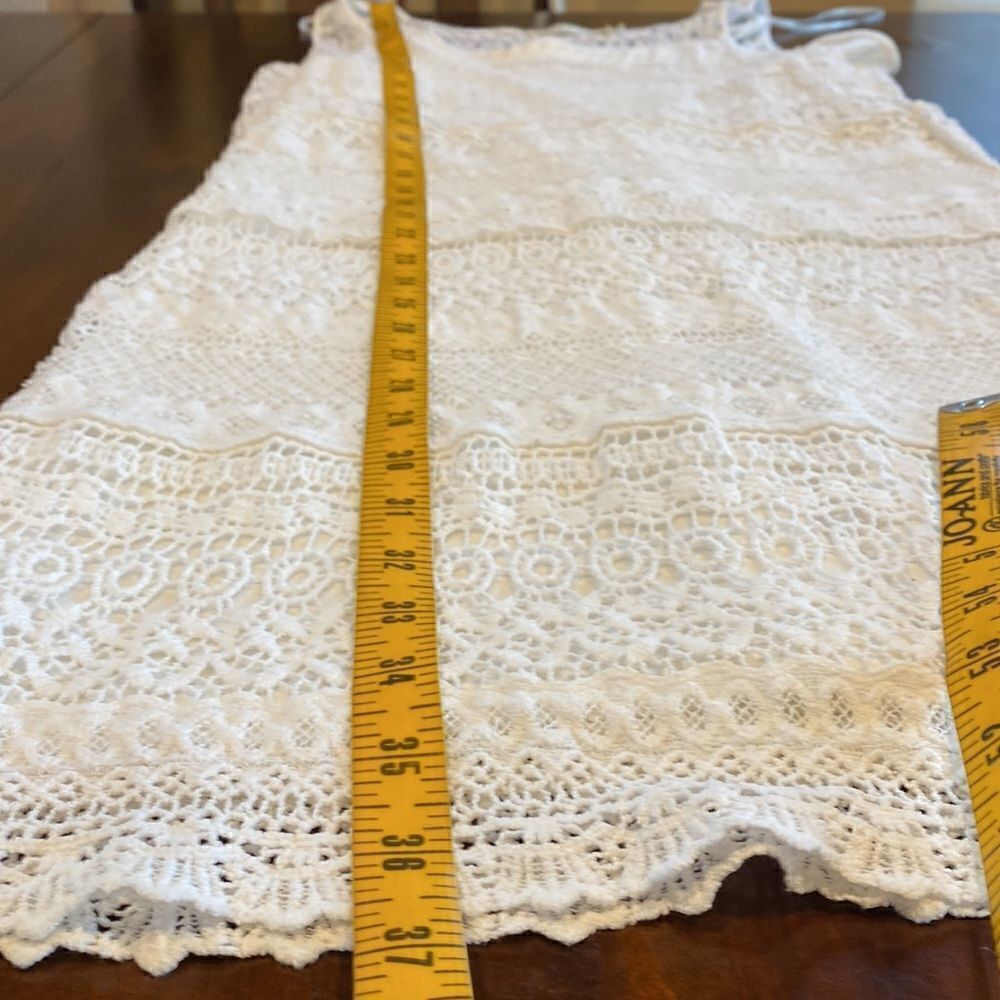 Solitaire Lace Mini Dress Size Medium Vanilla Girl - Picture 8 of 13